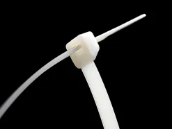 Colliers de fixation en nylon. Blancs. 2,5x200 - 100pces