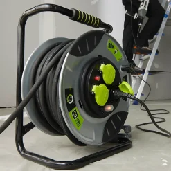 Enrouleur de chantier Diall H07RNF 3G2 5mm² 30m