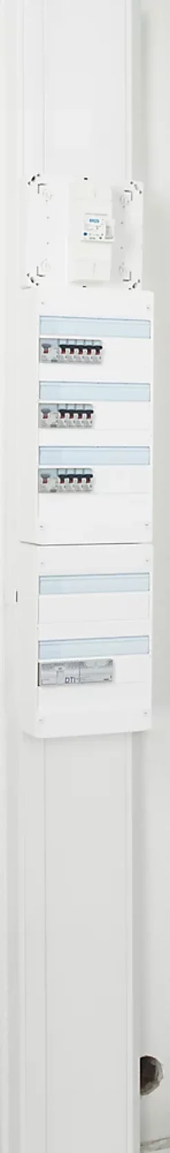 Gaine technique de logement Legrand.