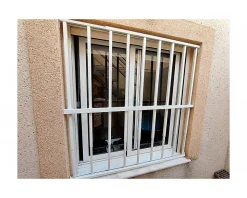 Grille de défense réglable pour fenêtre (largeur et hauteur) de 55x55 cm à 100x100 cm blanche