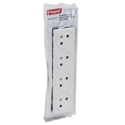 Mécanisme prise 2 pôles + terre Legrand Mosaïc blanc, 4 prises