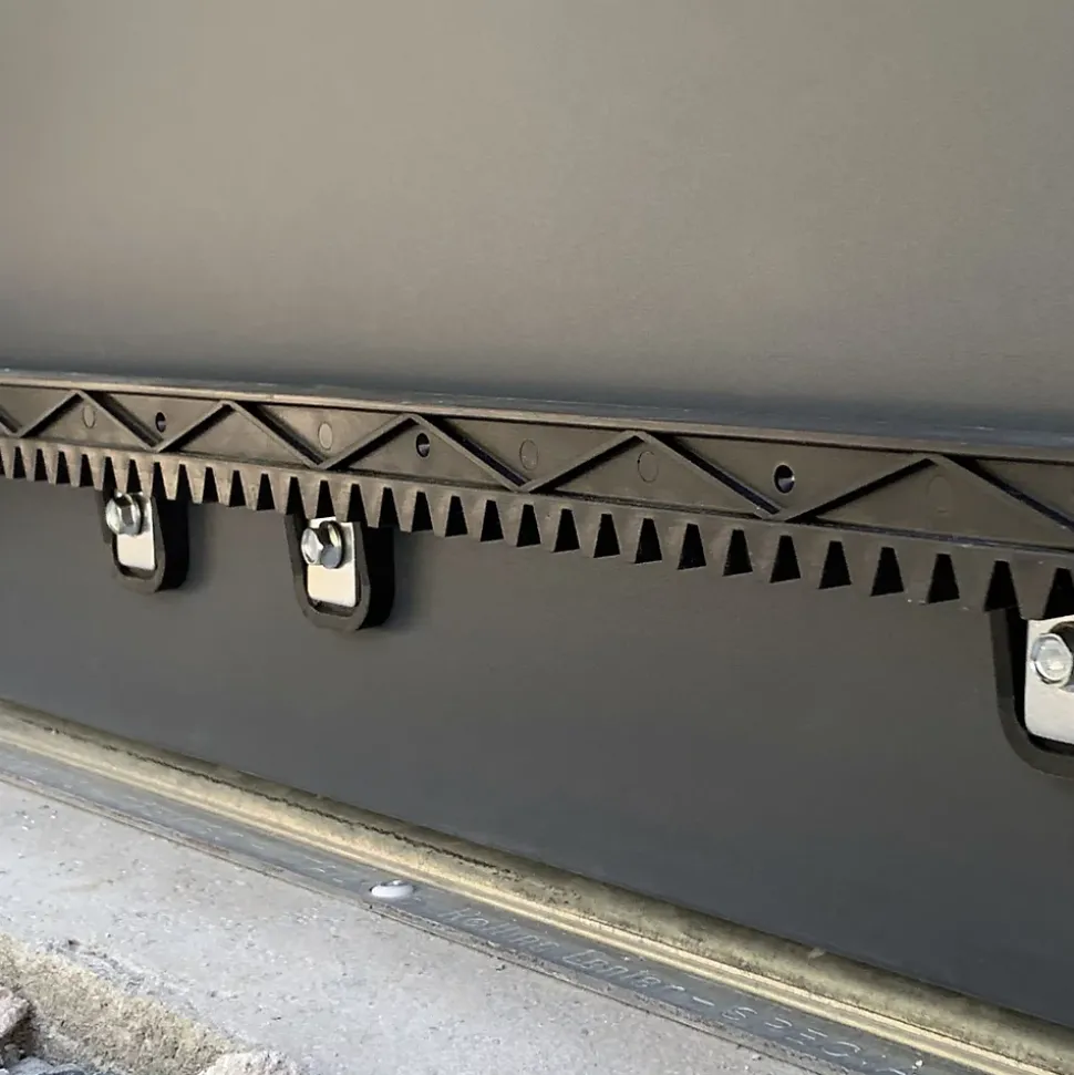 Motorisation solaire pour portail coulissant Zenia SE + 2 télécommandes supplémantaires (3 en tout) - Avidsen