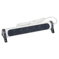 Multiprise avec interrupteur 5 prises rotative à fixer Legrand blanc et gris 3 m