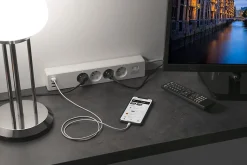 Multiprise connectée Wi-Fi 4 prises 220V + 4 USB 1.8m Konyks