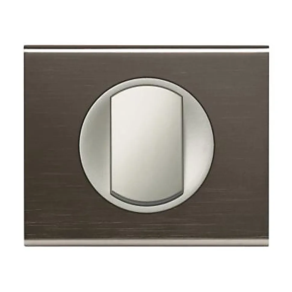 Plaque de finition 1 poste Legrand Céliane 0 690 31 coloris black nickel l.100 x P.8,5 x H.83 mm