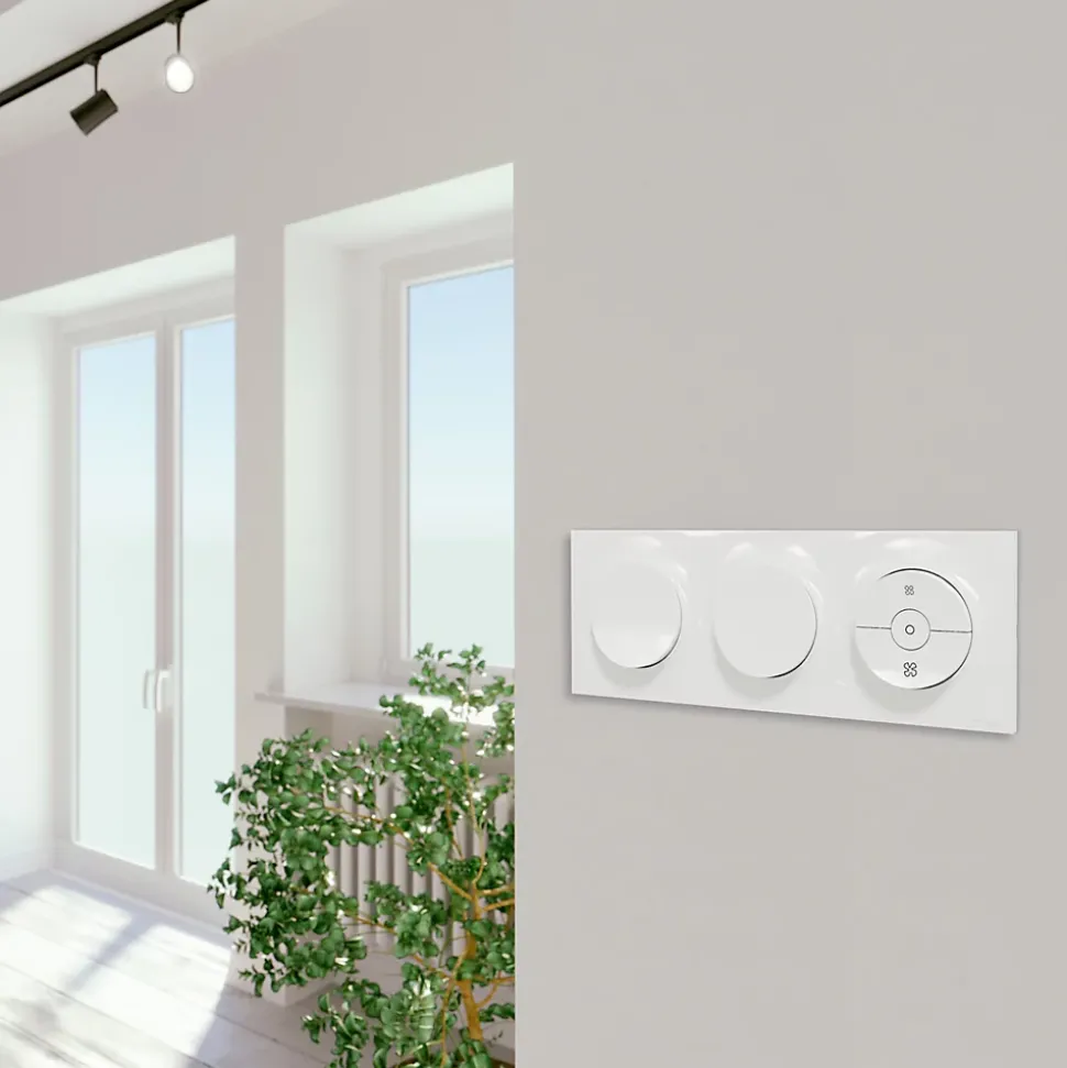 Plaque de finition 3 postes Schneider Electric Odace Styl S520706 coloris blanc l.227 x P.10 x H.85 mm