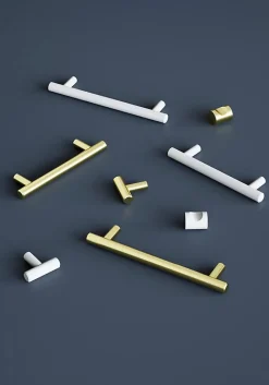 Poignée de meuble en T GoodHome Dizel acier effet laiton satin doré l.168mm x l.12mm x H. 35mm entraxe 128mm