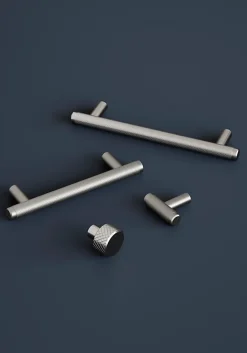 Poignée de meuble en T GoodHome Irus acier effet nickel satin gris l.168mm x l.12mm x H. 35mm entraxe 128mm