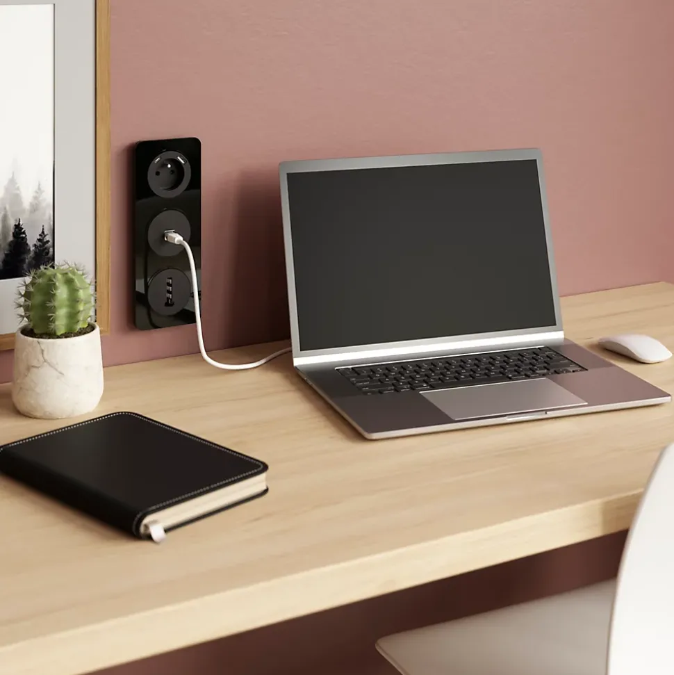 Prise avec terre Jacobsen Espen noir à composer + 1xUSB-A + 1xUSB-C