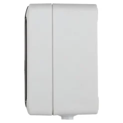 Prise avec terre étanche en saillie gris complet - H 7,6 cm / L 5,5 cm / P 4,3 cm