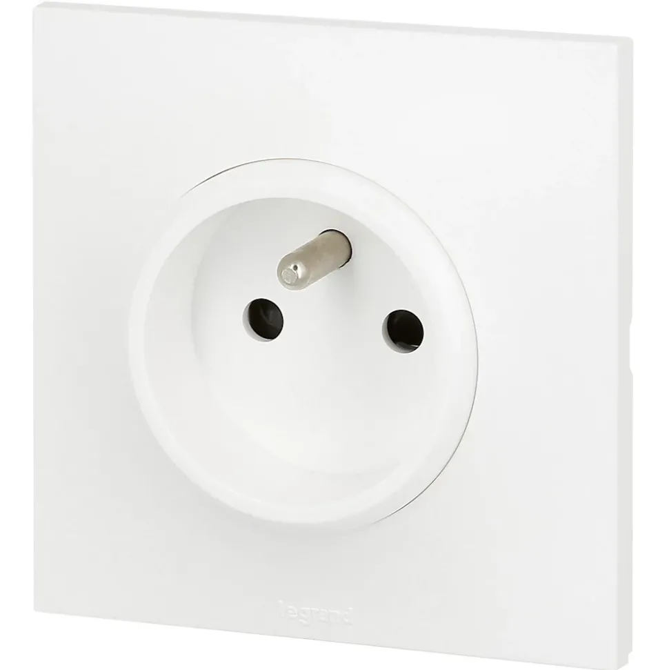 Prise de courant avec terre Legrand Neptune 0 913 30 couleur blanc 16 A 250 V