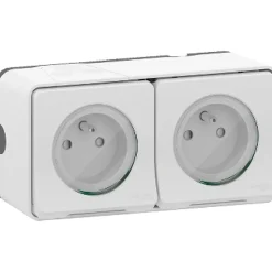 Prise de courant double avec 2 pôles + terre étanche complète saillie Schneider Electric Mureva Styl blanc