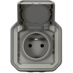 Prise Legrand Plexo gris en saillie 220V