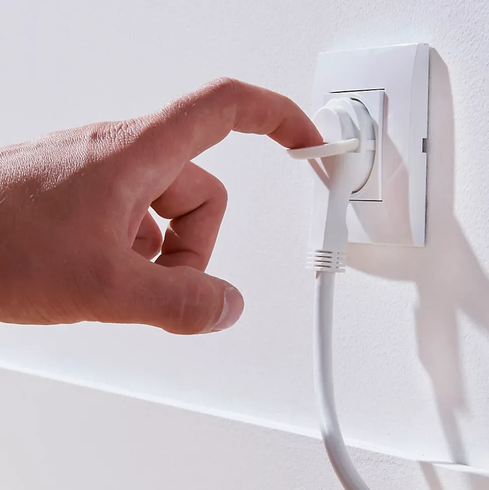 Rallonge intérieur H03VVH2-F Diall 2 x 0.75mm² 3m prise blanc