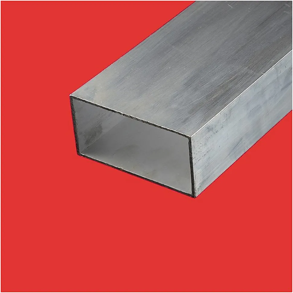 Tube rectangulaire alu 30x20 ep 2 mm, 3 metres - Comment Fer